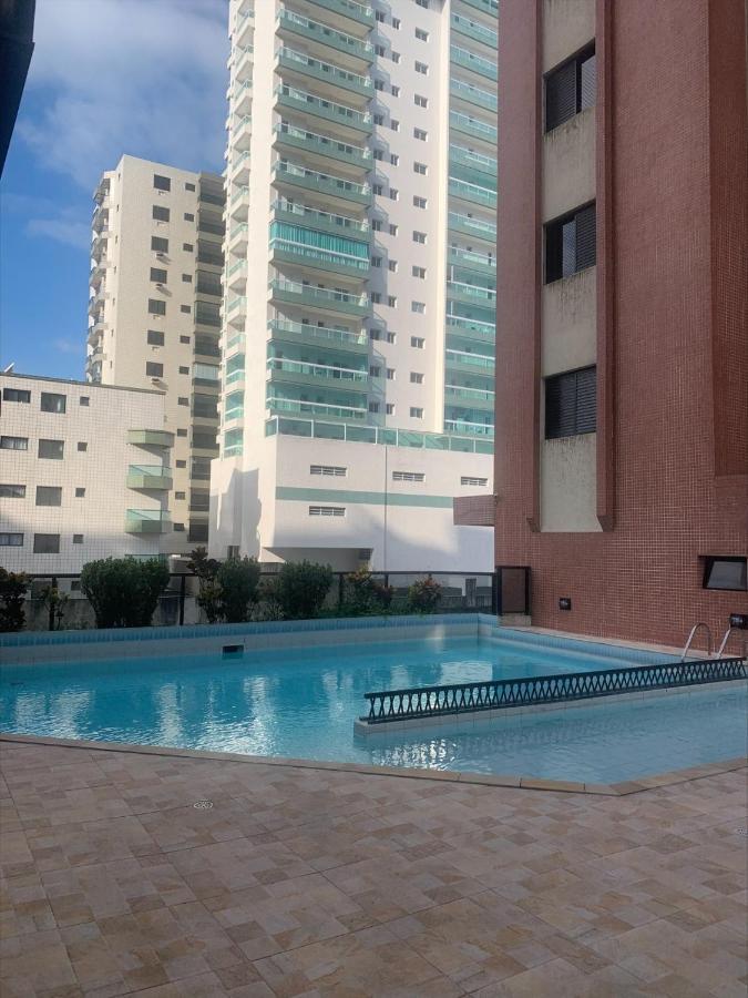 Apto Frente A - Guilhermina * Praia Grande (Santos)