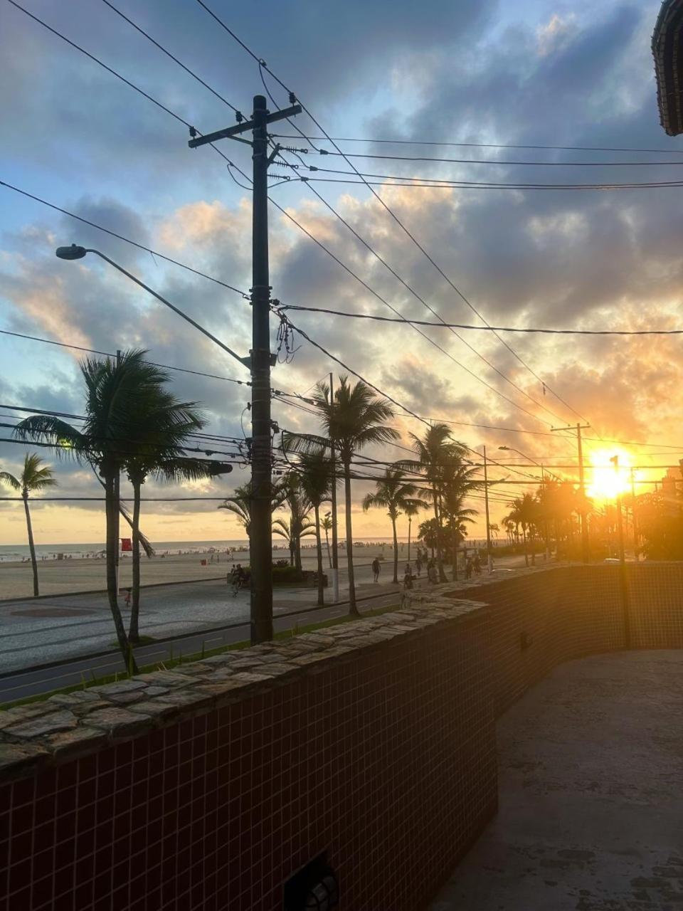 Apartment Apto Frente A - Guilhermina Praia Grande (Santos)